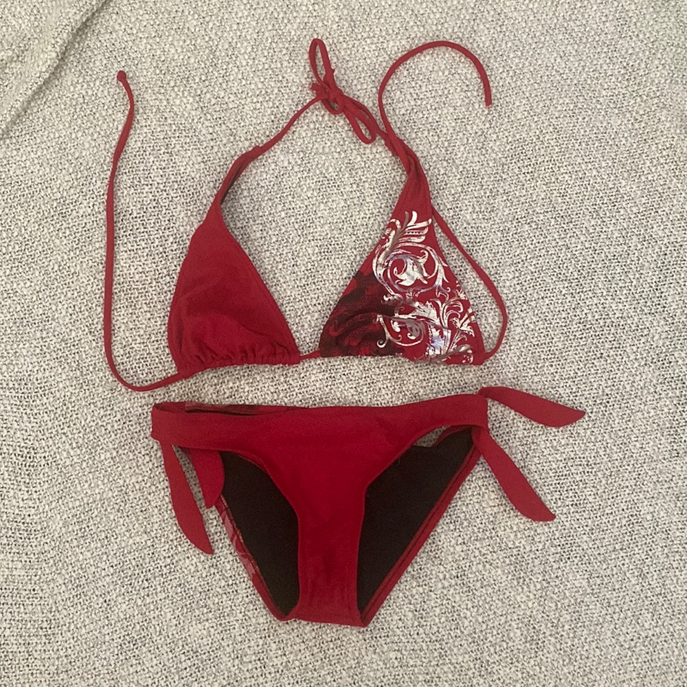 Adjustable red bikini